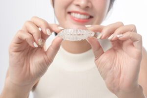 How Does Invisalign Move Teeth aligners