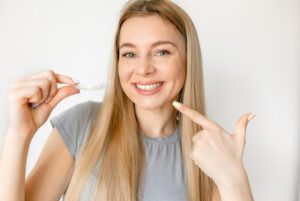 invisalign refinements aligners