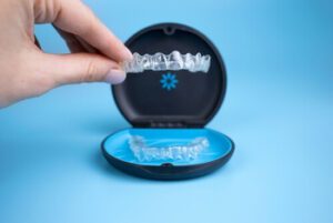 Can Invisalign Fix Crooked Teeth set